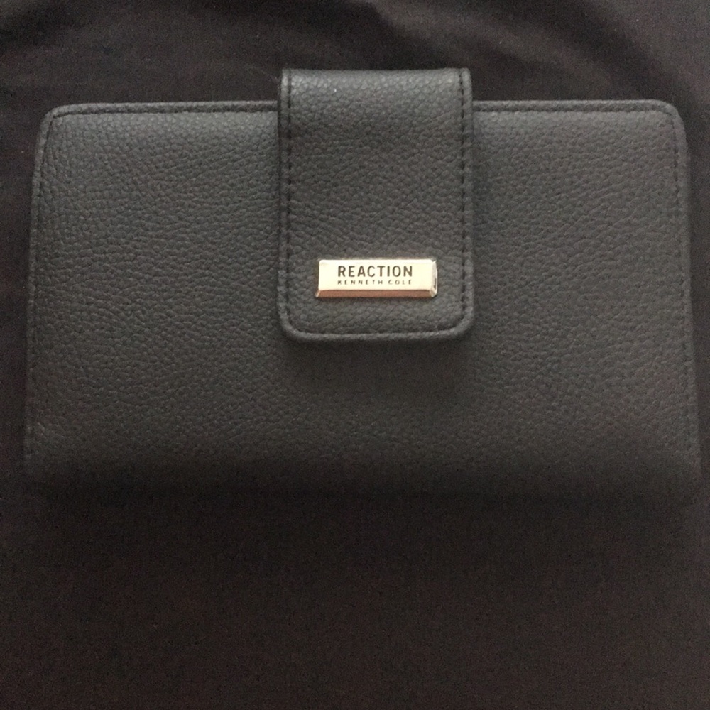 Reaction Kenneth Cole: Whitney Wallet